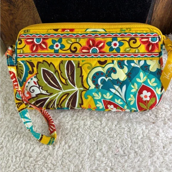 Vera Bradley Quilted Floral Wristlet - Yellow Multicolor Wristlet wallet - Picture 3 of 5